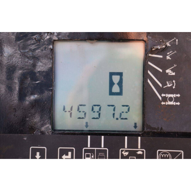 2012 Genie S-125-49018364