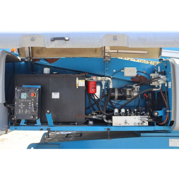 2012 Genie S-125-49018365