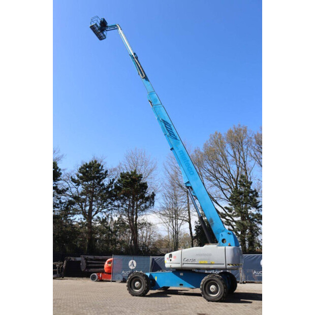 2012 Genie S-125-49018369