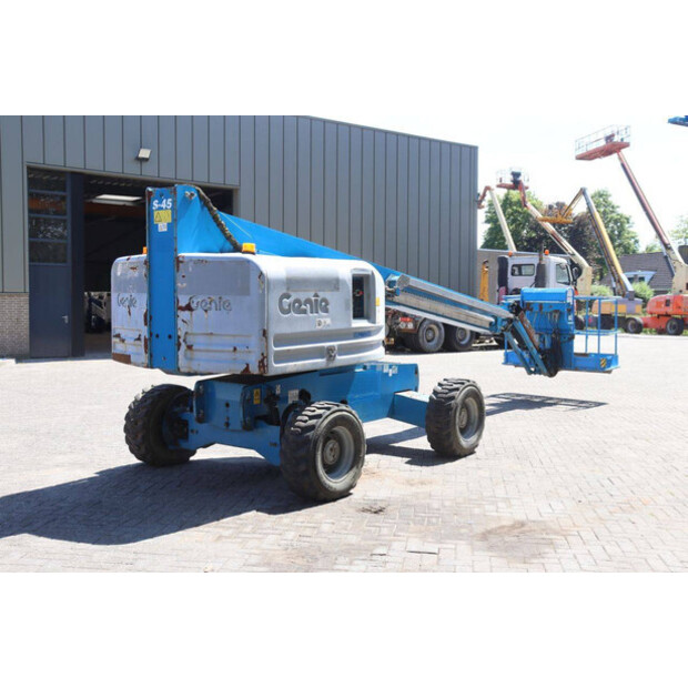 2012 Genie S-45-49018407