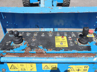 2012-genie-s-45-1485381-49018414