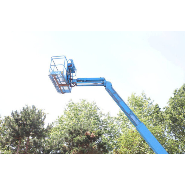 2012 Genie S-45-49018429