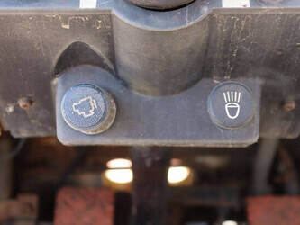 datsun-yf03-1485384-49018514