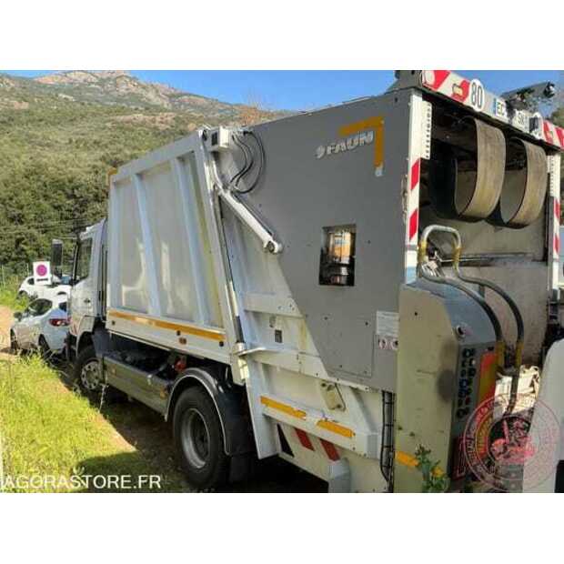 2016 Mercedes-Benz ATEGO-49024205