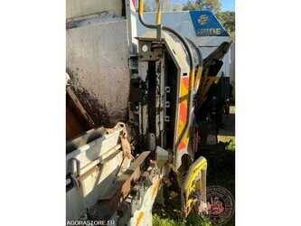 2016-mercedes-benz-atego-1485534-49024213