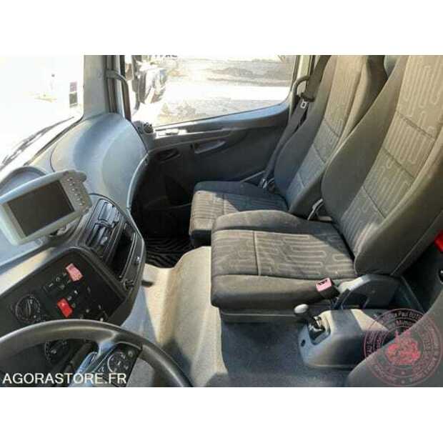 2016 Mercedes-Benz ATEGO-49024214
