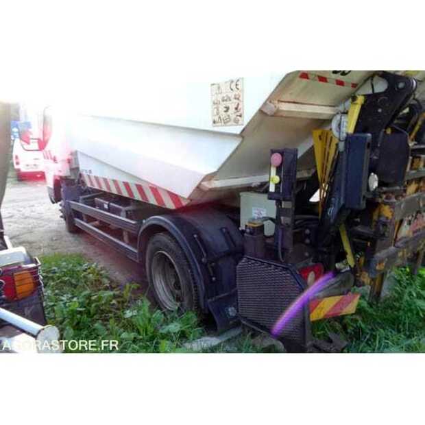 2011 MITSUBISHI CANTER-49024282
