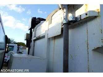 2011-mitsubishi-canter-1485538-49024291