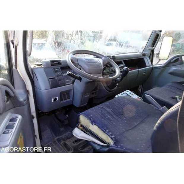 2011 MITSUBISHI CANTER-49024292