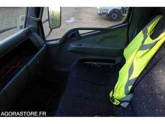 2011-mitsubishi-canter-1485538-49024296