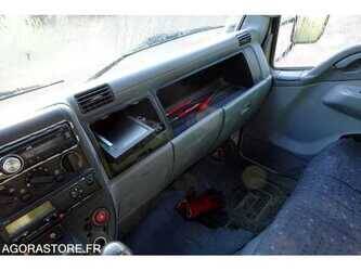 2011-mitsubishi-canter-1485538-49024297