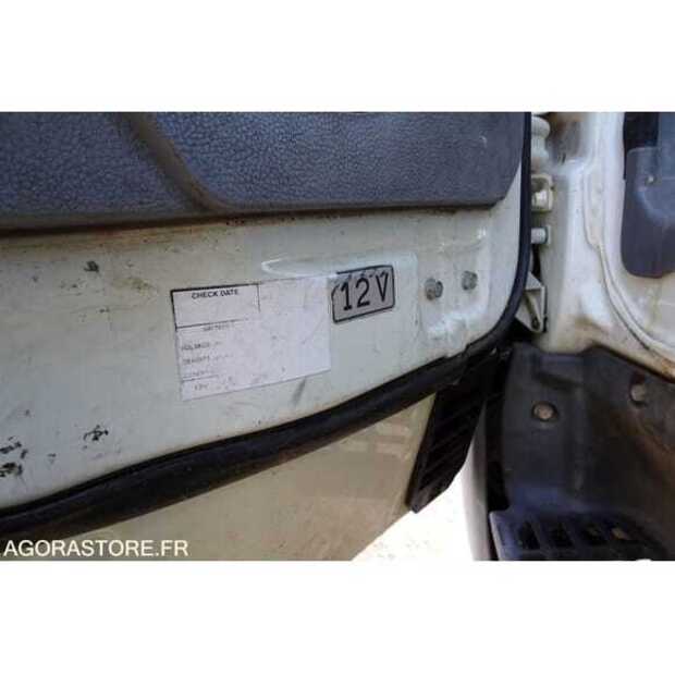 2011 MITSUBISHI CANTER-49024303