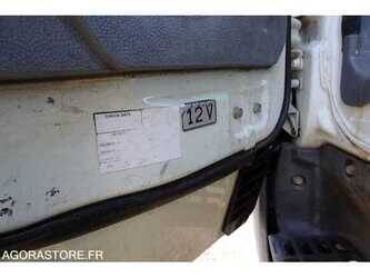2011-mitsubishi-canter-1485538-49024303