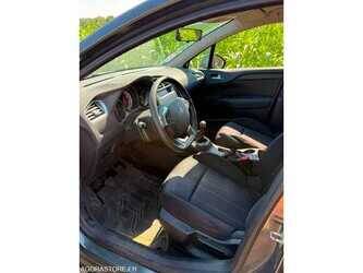 2011-citroen-c4-1485551-49024539