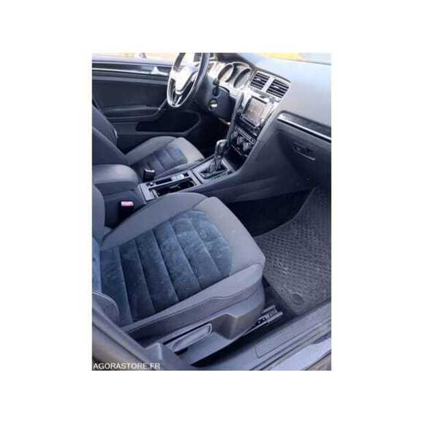2012 Volkswagen Golf-49024546