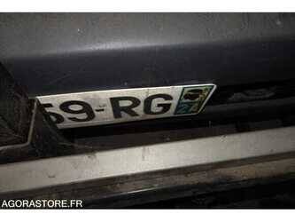 2011-mitsubishi-canter-1485554-49024583