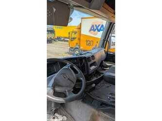 2014-renault-d-wide-1485555-49024606