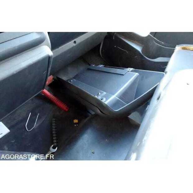 2007 ايفكو 140E21-49024675