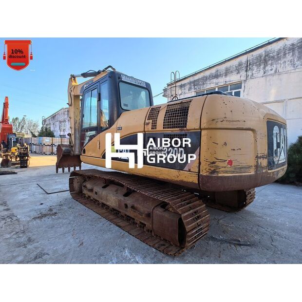 2017 كاتربيلر 320D-49025181
