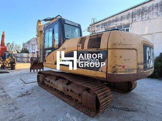 2017-caterpillar-320d-1485584-49025188