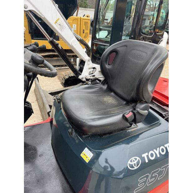 2022 Toyota 8FD35-49025224
