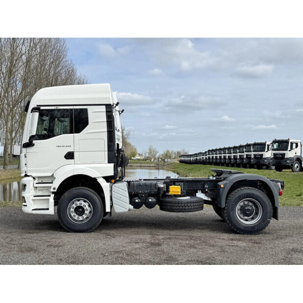 2025 MAN TGS 22.440 BB-49025479