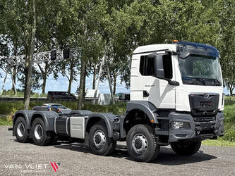 صورة ل شاحنات شاسية 2026 مان TGS 41.440 BB