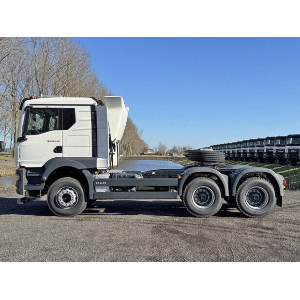 2025 MAN TGS 33.440 BB-49025704