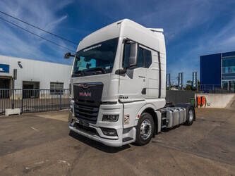 2021-man-tgx-18-470-1461016-49025859