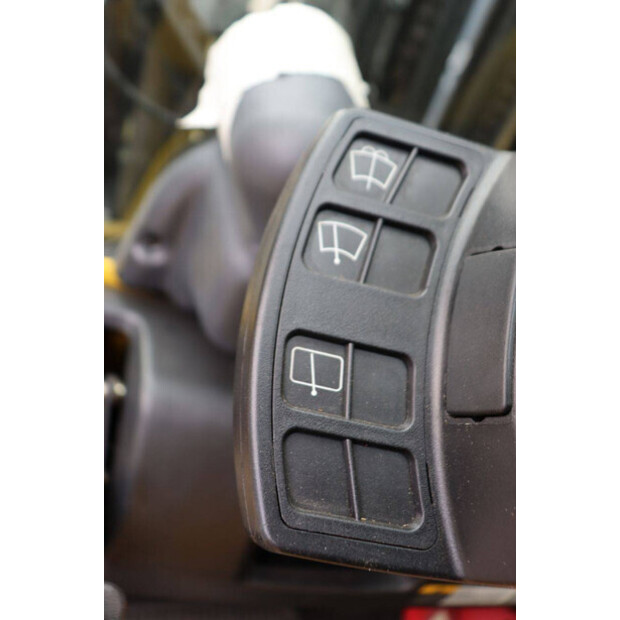 2010 Hyster H4.0FT6-49026234