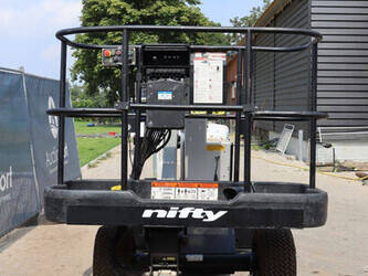 2011-niftylift-hr12-nde-1485645-49026416