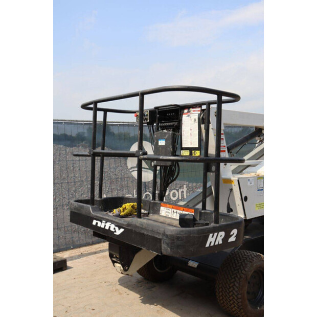 2011 Niftylift HR12 NDE-49026418