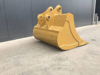 2026-komatsu-pc240-1485646-49026443