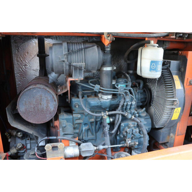 2004 Hitachi HX140B-49026475