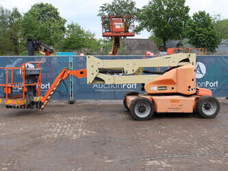 Image for ARTICULATED BOOM LIFTS 2009 JLG M450AJ