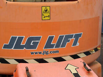 2009-jlg-m450aj-1485651-49026508