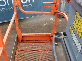 2009-jlg-m450aj-1485651-49026517