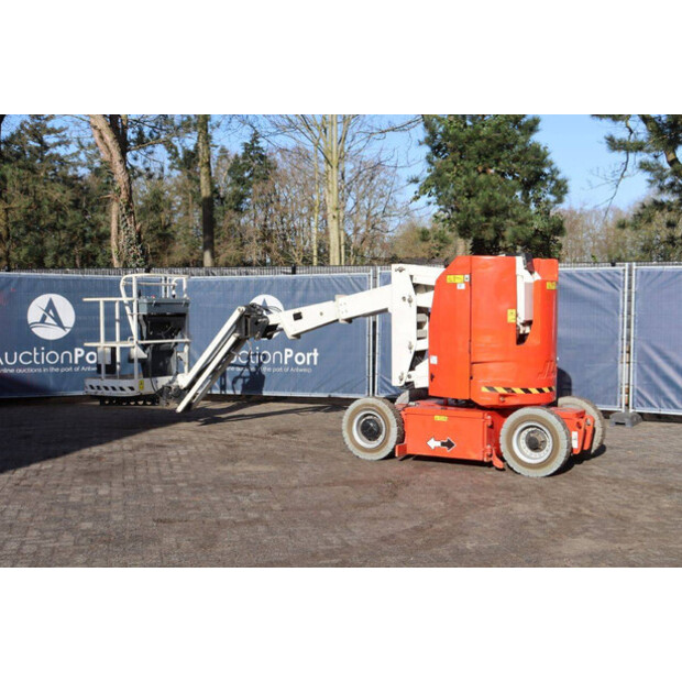 2015 JLG E300AJP-49026780