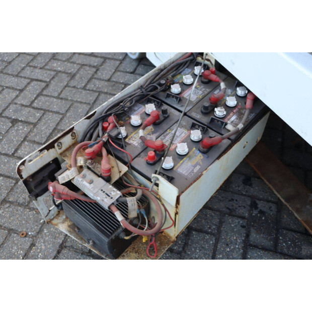 2013 Genie GS-2046-49026843