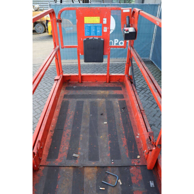 2013 Genie GS-2046-49026844