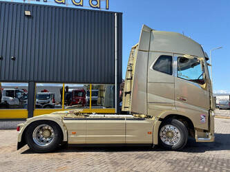 2019-volvo-fh-540-1485677-49027348
