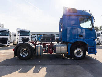 2023-mercedes-benz-arocs-1951-49027382
