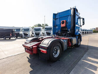 2023-mercedes-benz-arocs-1951-49027383