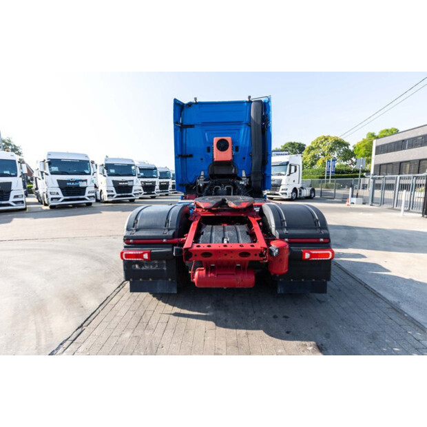 2023 Mercedes-Benz AROCS 1951-49027384