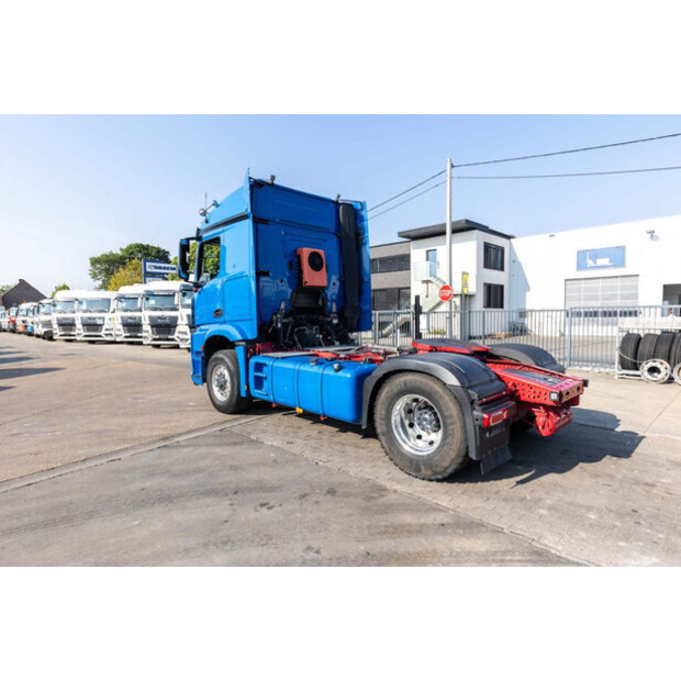 2023 Mercedes-Benz AROCS 1951-49027385