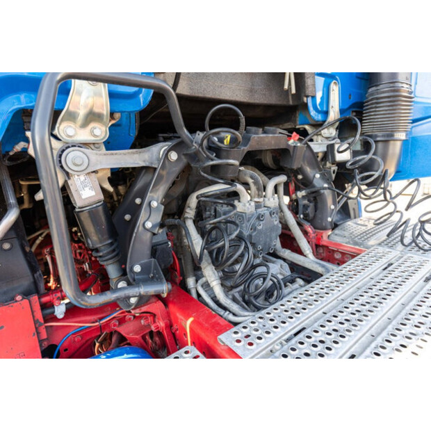 2023 Mercedes-Benz AROCS 1951-49027400