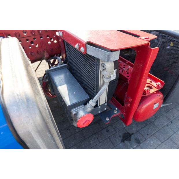 2023 Mercedes-Benz AROCS 1951-49027402