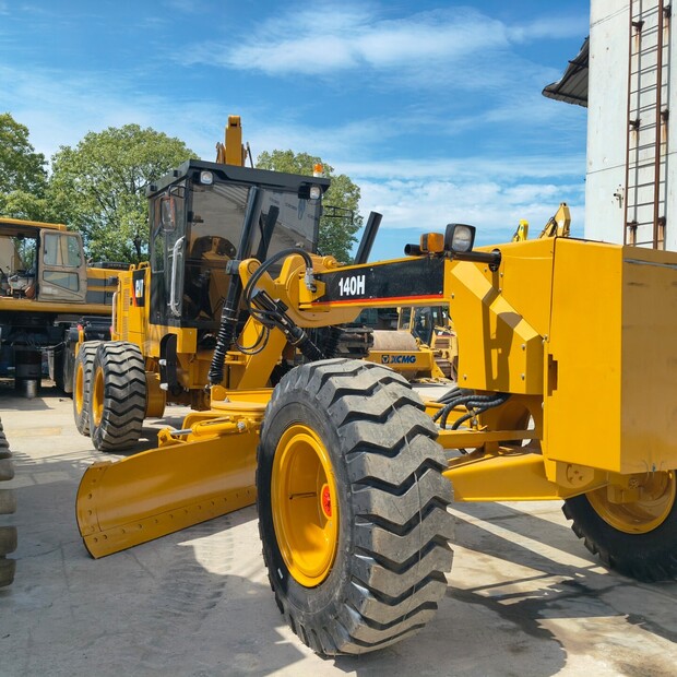 2024 Caterpillar 140H-49030165