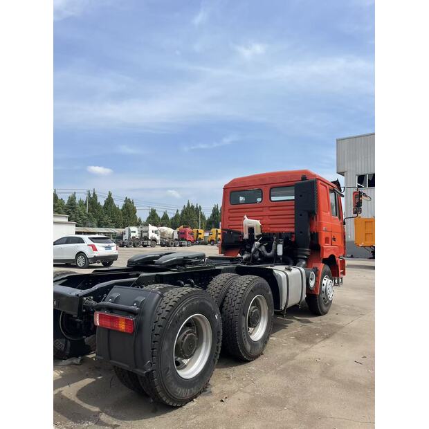 2024 SHACMAN F3000-49031218