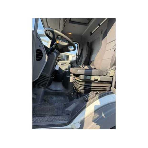 مرسيدس بنز ATEGO-49033501